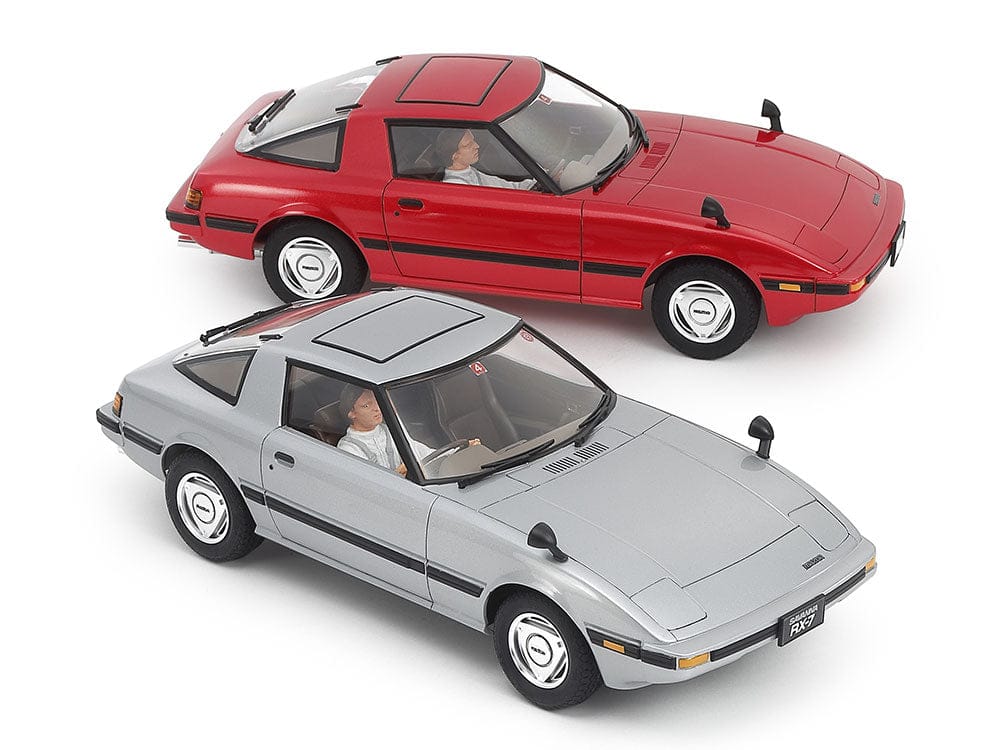 705 - Tamiya - 24375 - Mazda Savanna RX-7 - painted model