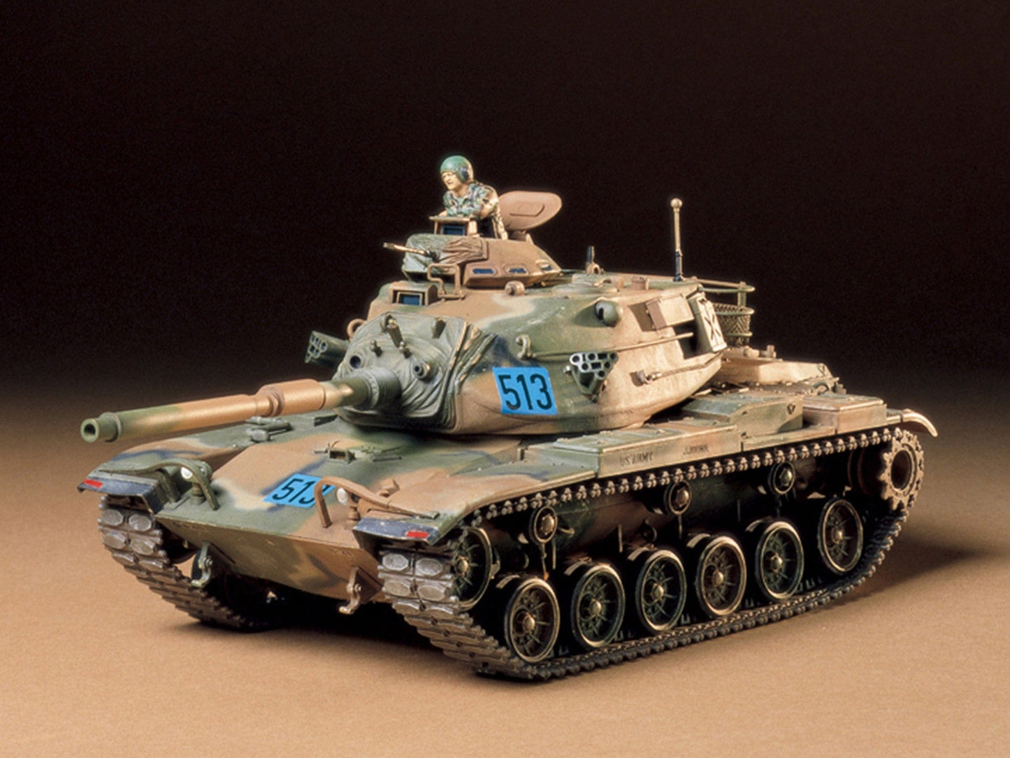700 - Tamiya - 35140 - M60A3 - painted model