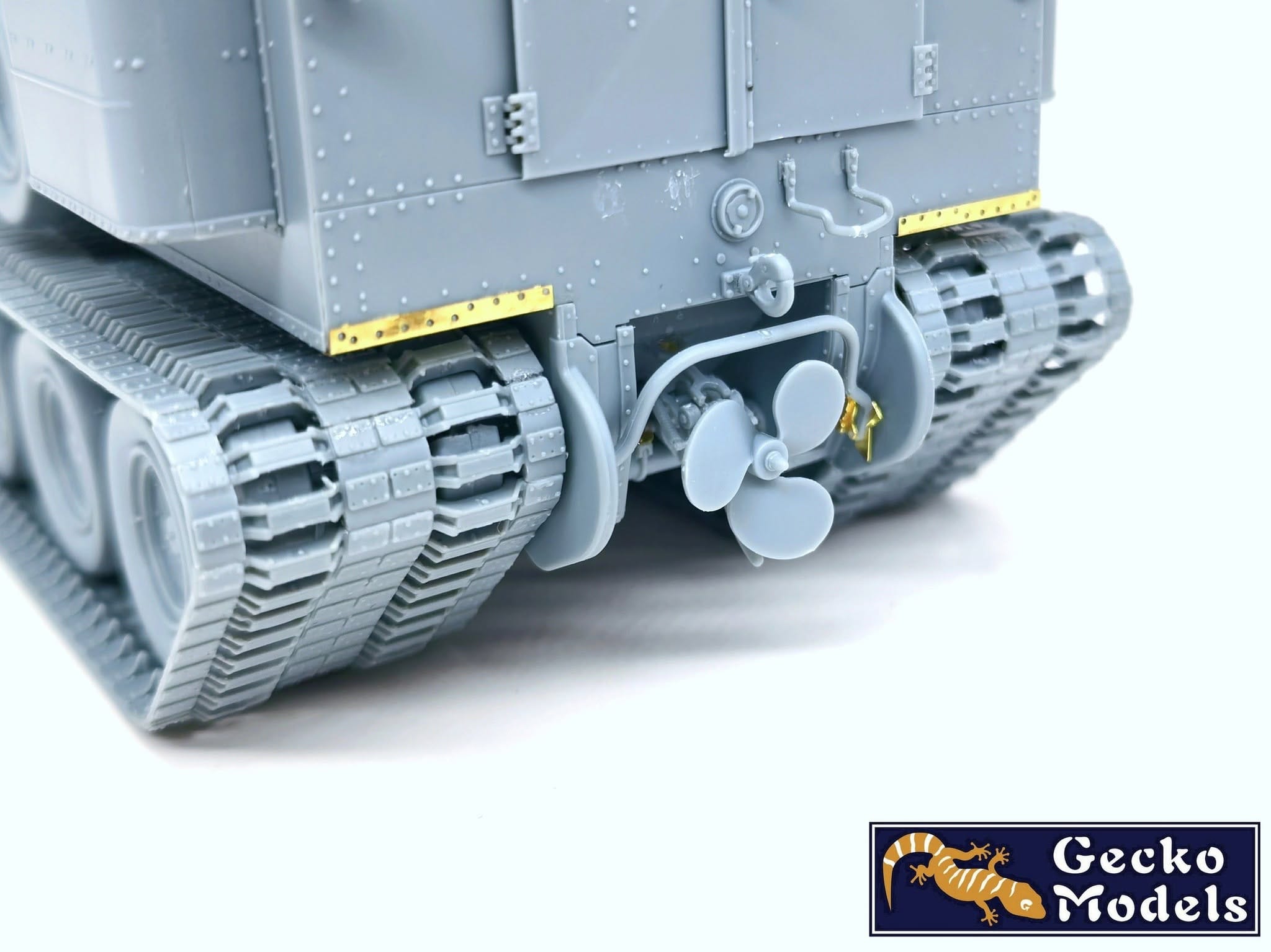 Gecko Models - 35GM0117 - M76 Otter (late) - unpainted model