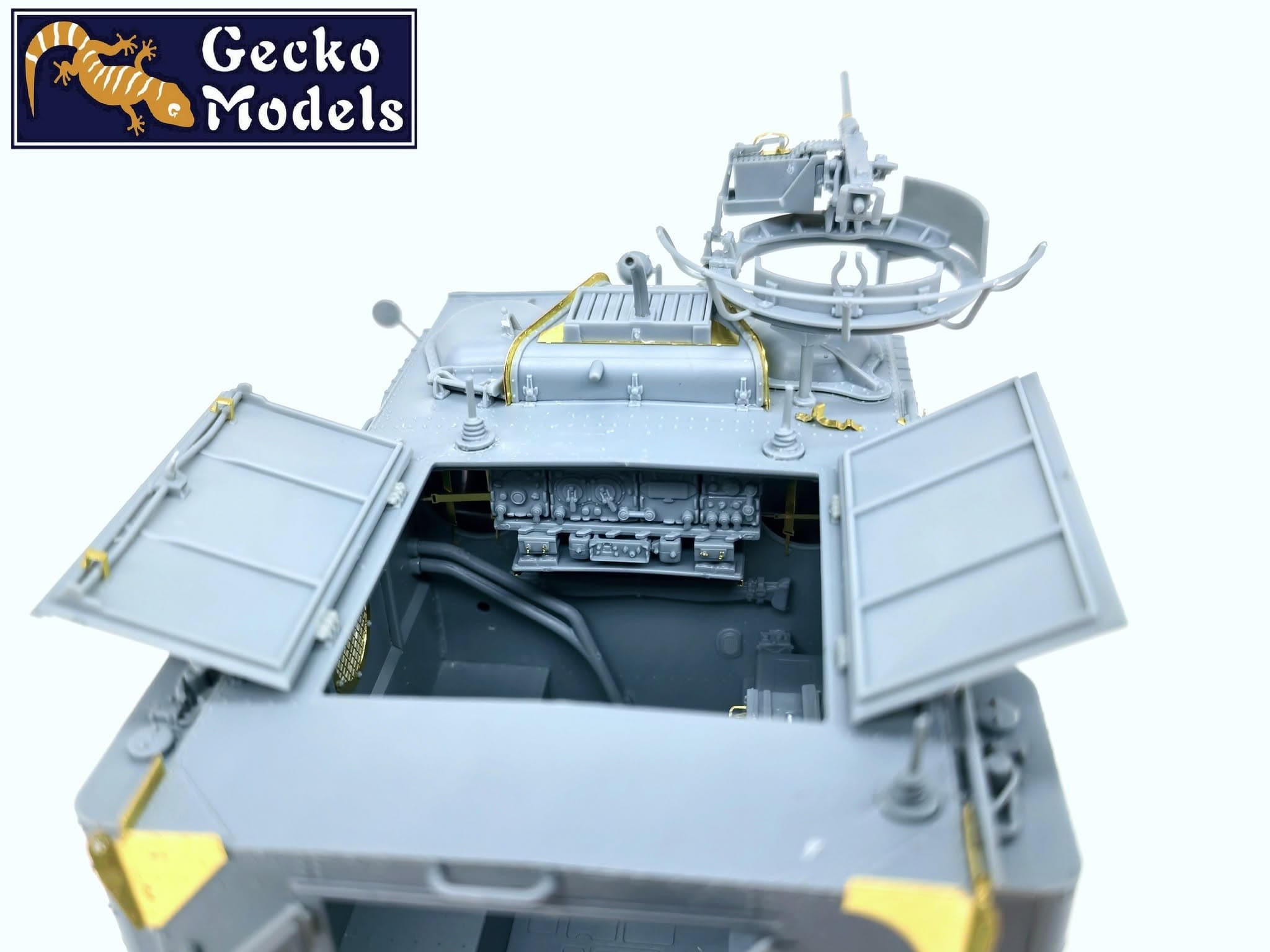 Gecko Models - 35GM0117 - M76 Otter (late) - unpainted model