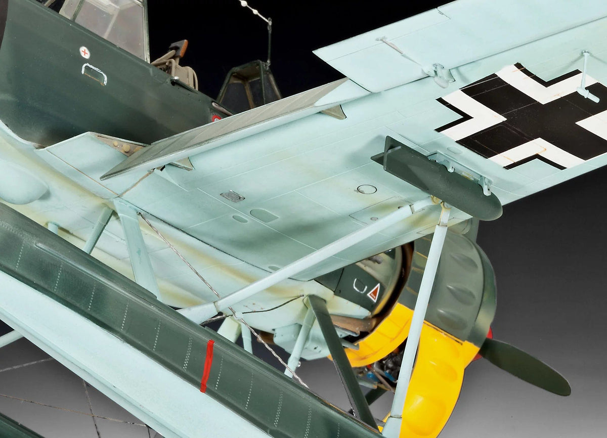 708 - Revell - 03787 - Arado Ar 196 A-3 - painted model