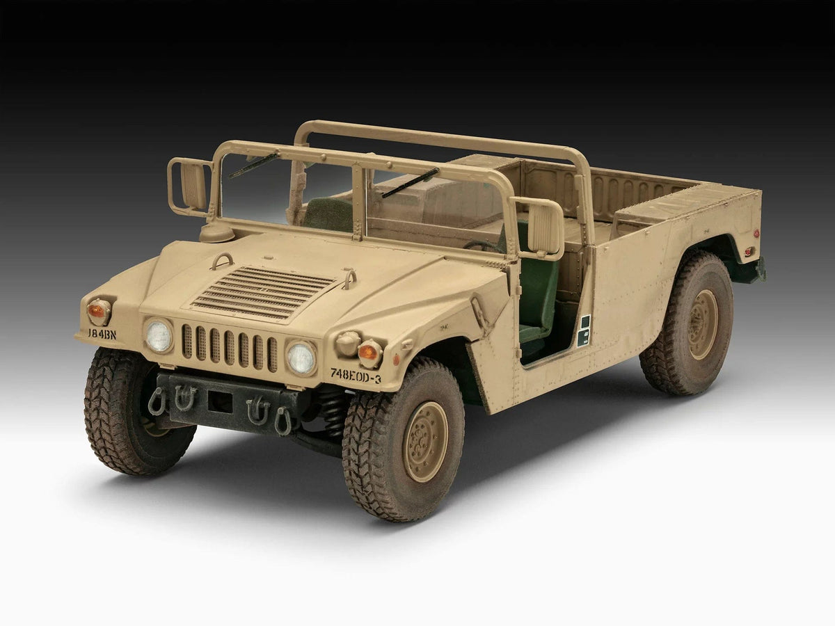 705 - Revell - 03366 - HMMWV Humvee M1097A2 - painted model