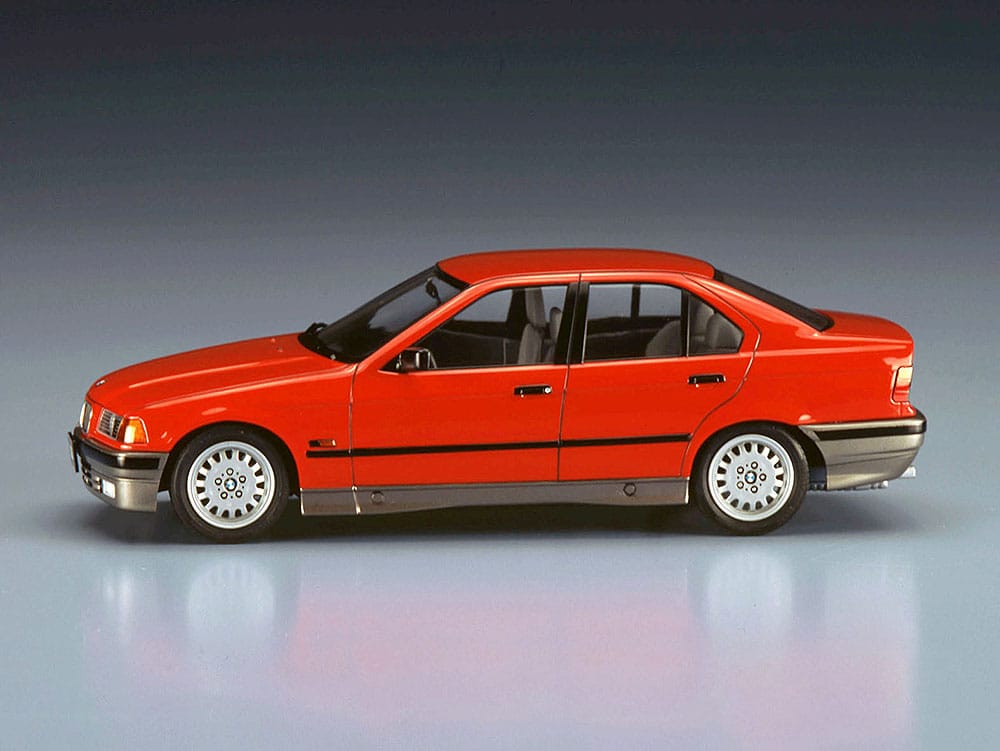 702 - 42736 - HALE20313 - Limited Edition Series - painted model