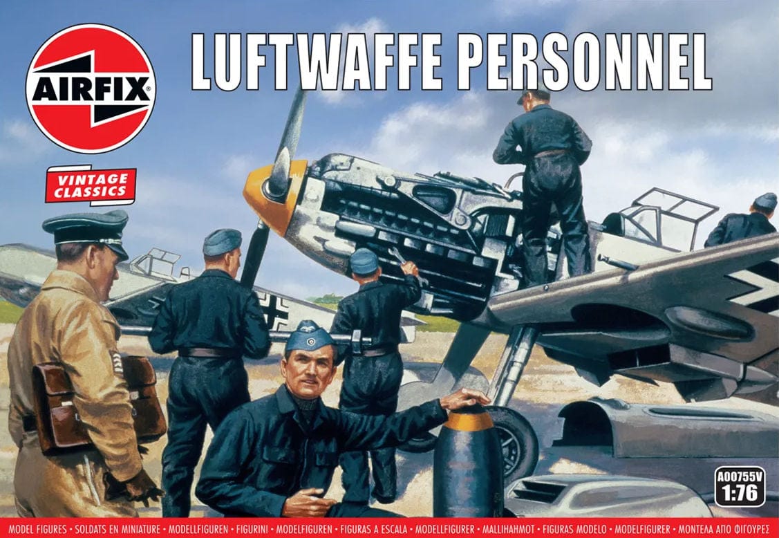 010 - German Luftwaffe Personnel - primary image