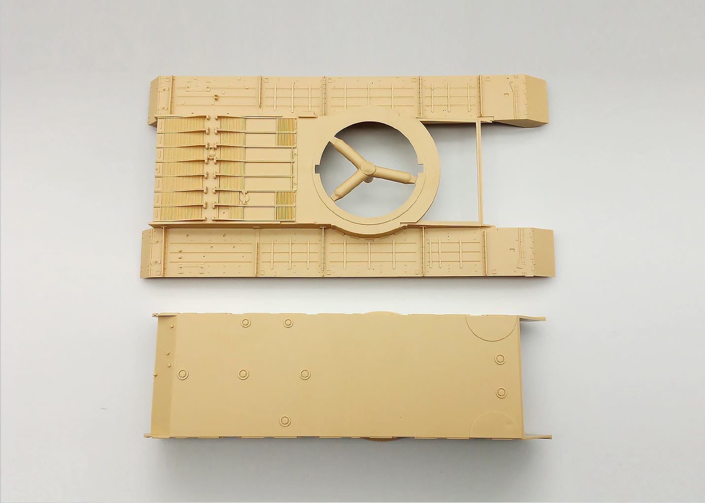 200 - Amusing Hobby - 35A027 - FV214 Conqueror Mk II - sprue