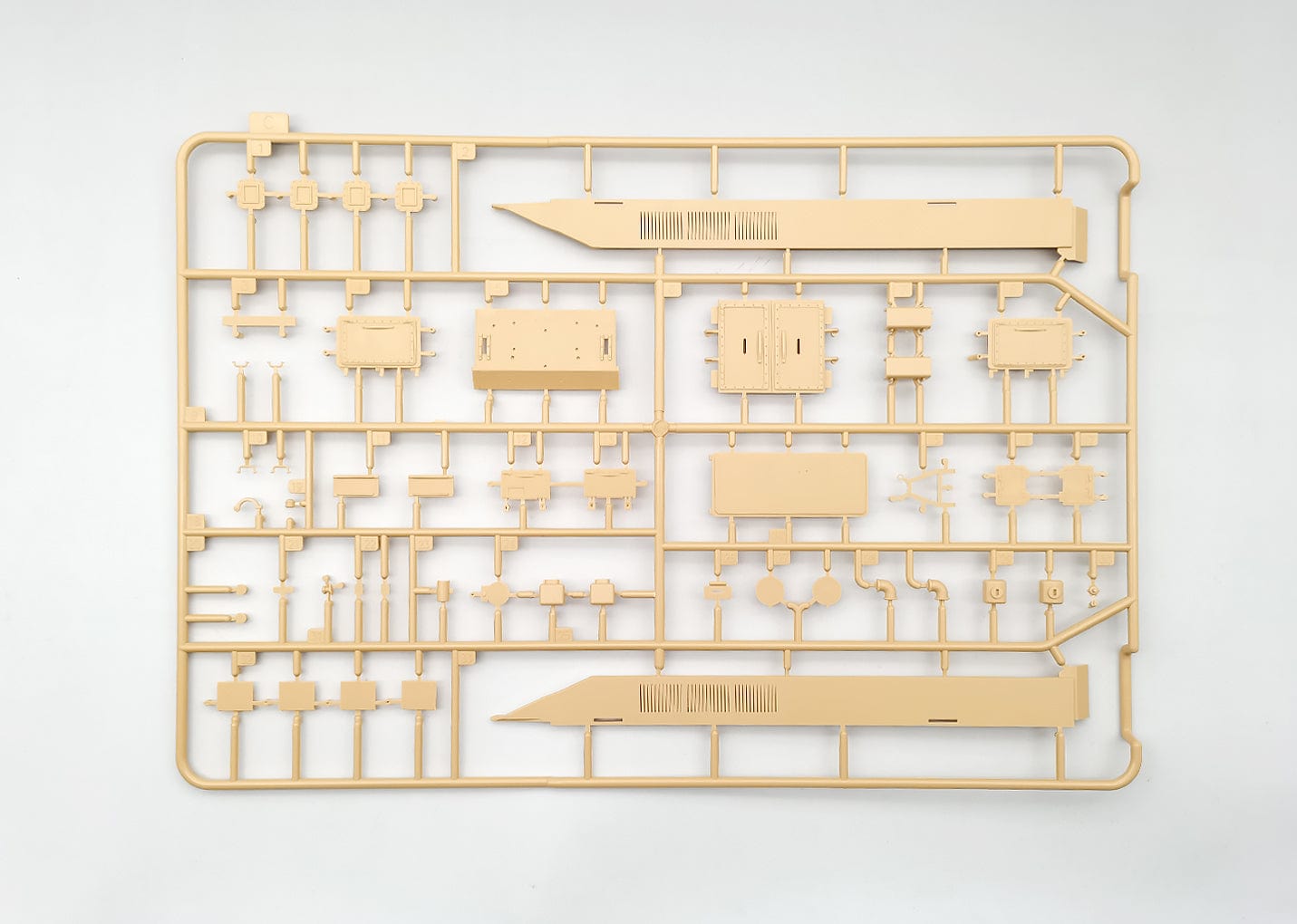 204 - Amusing Hobby - 35A031 - Type 5 Ho-Ri II - sprue