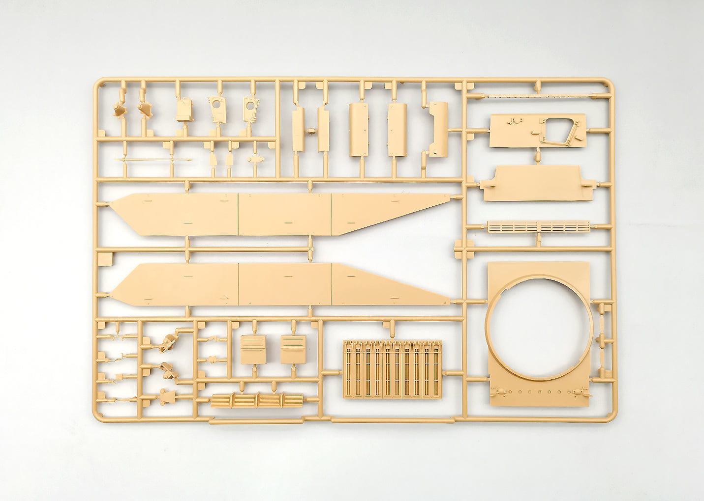 202 - Amusing Hobby - 35A048 - Sho't Kal Alef - sprue