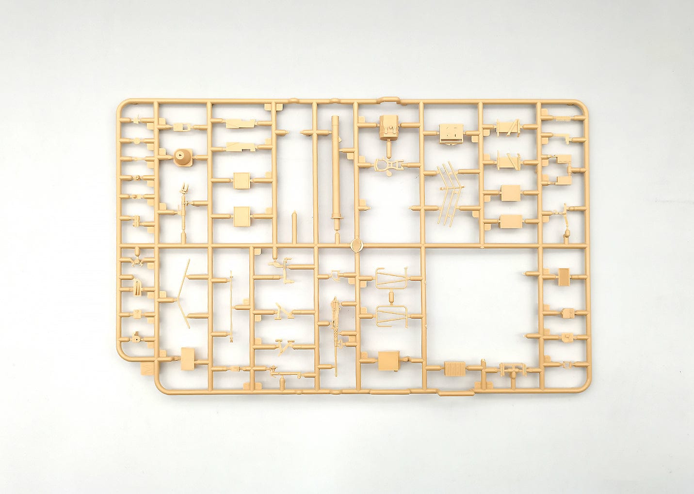 205 - Amusing Hobby - 35A048 - Sho't Kal Alef - sprue