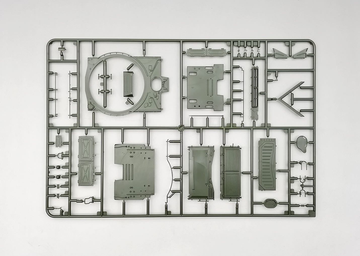 202 - Amusing Hobby - 35A052 - T-72 Ural - sprue
