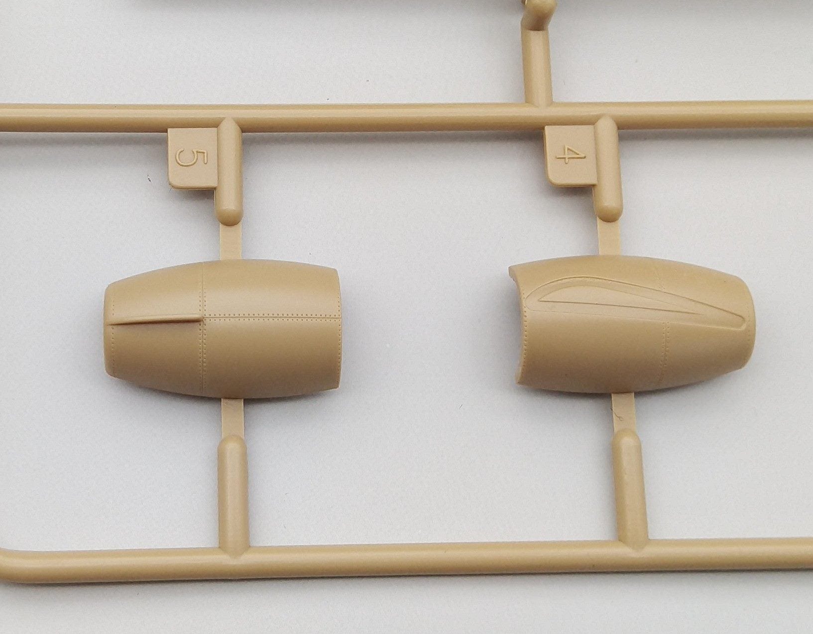 Amusing Hobby - 48A001 - Focke Wulf Triebflügel - sprue