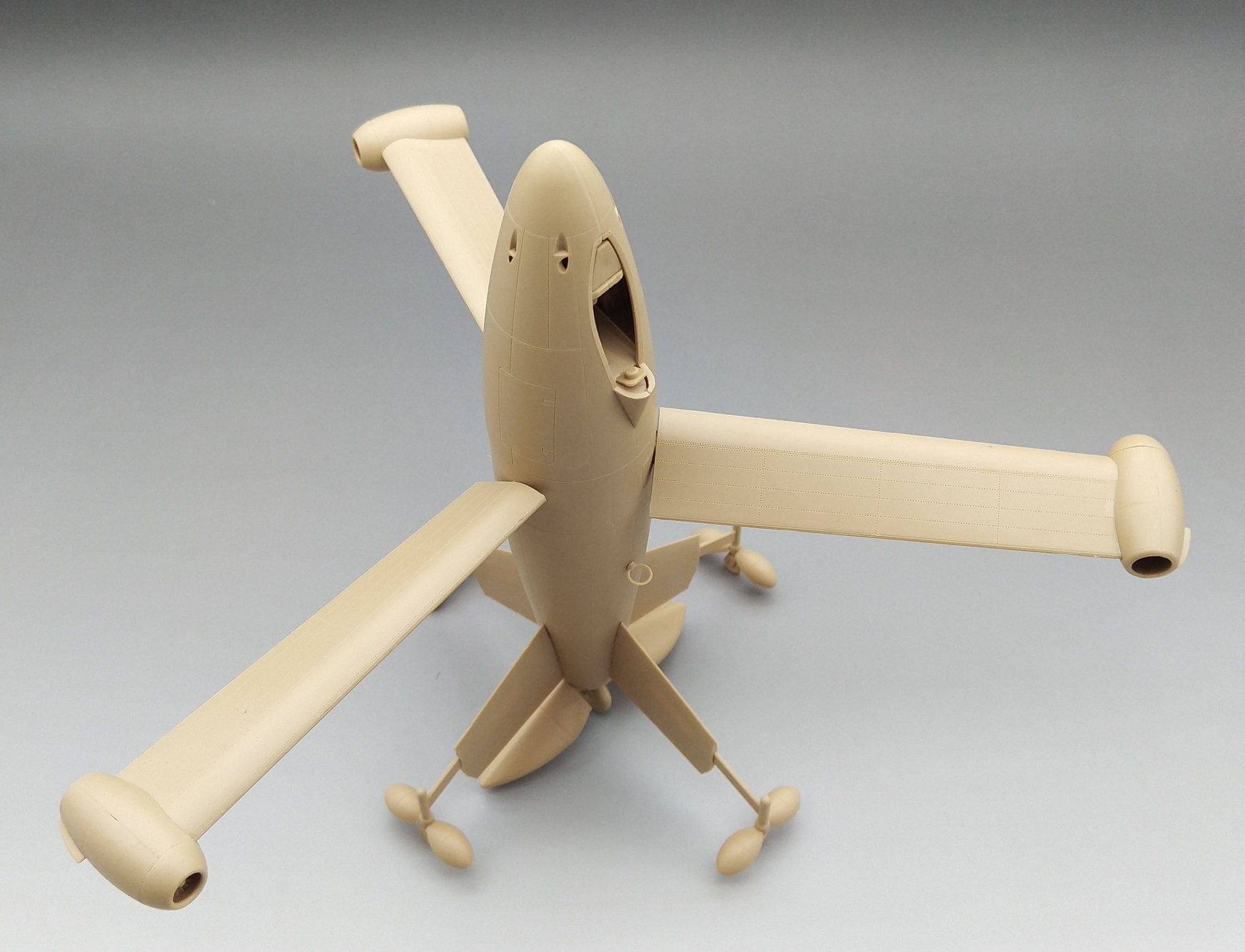 Amusing Hobby - 48A001 - Focke Wulf Triebflügel - unpainted model
