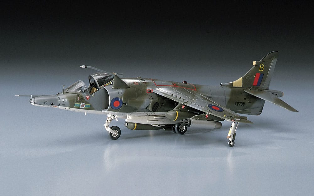 700 - Hasegawa - B06 - Hawker Siddeley Harrier GR.3 - painted model