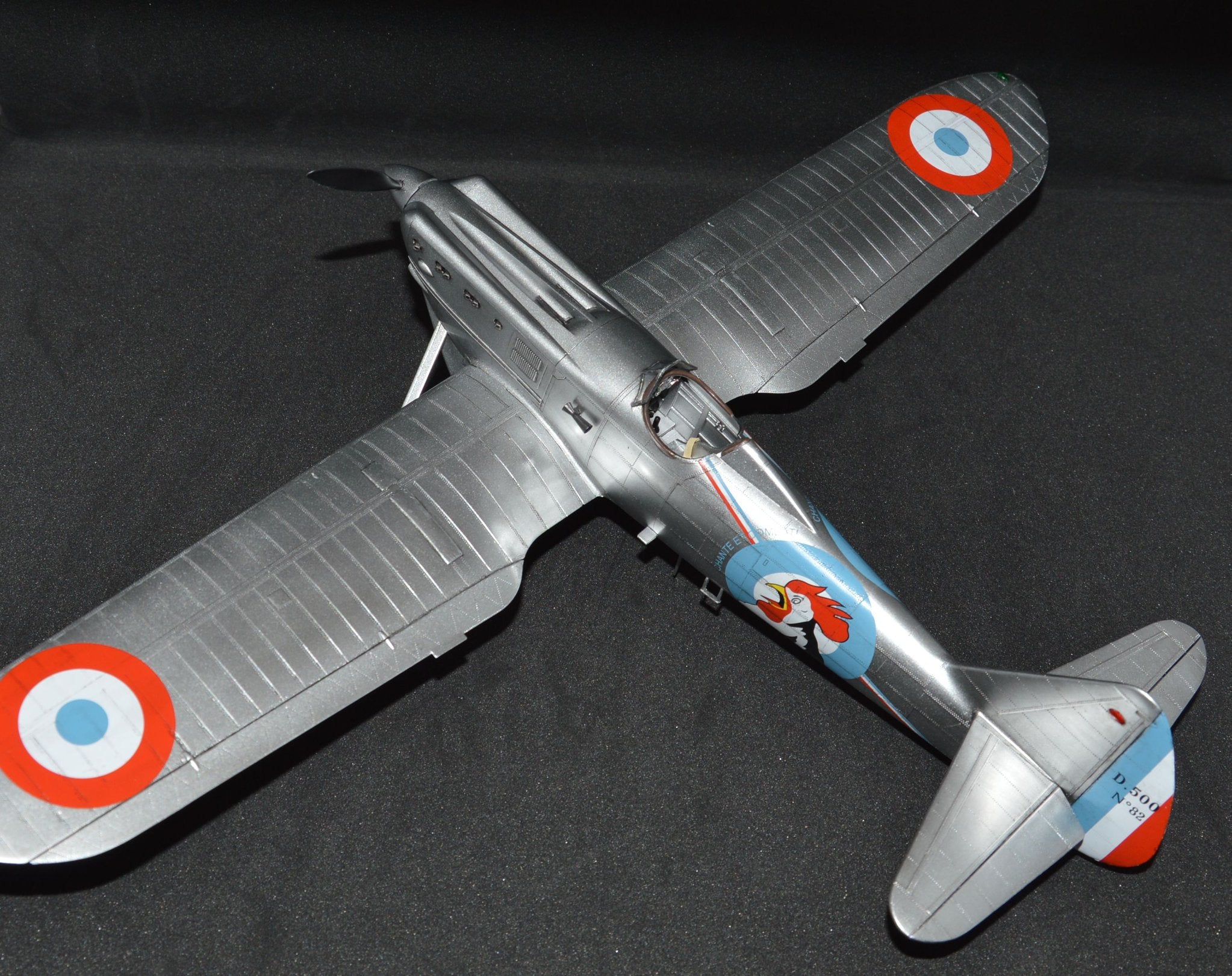 Dora Wings - 32001 - Dewoitine D.500 - painted model