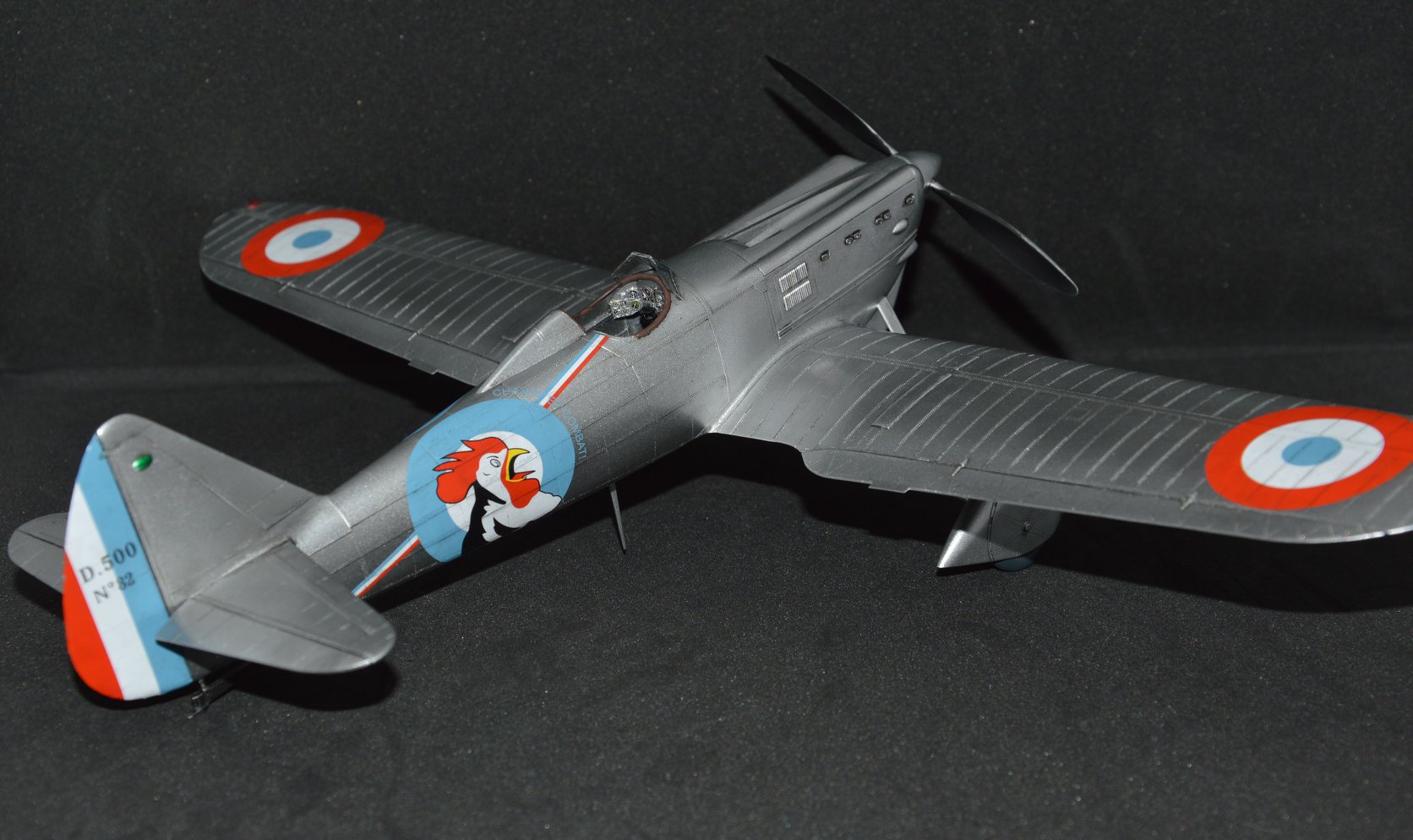 Dora Wings - 32001 - Dewoitine D.500 - painted model
