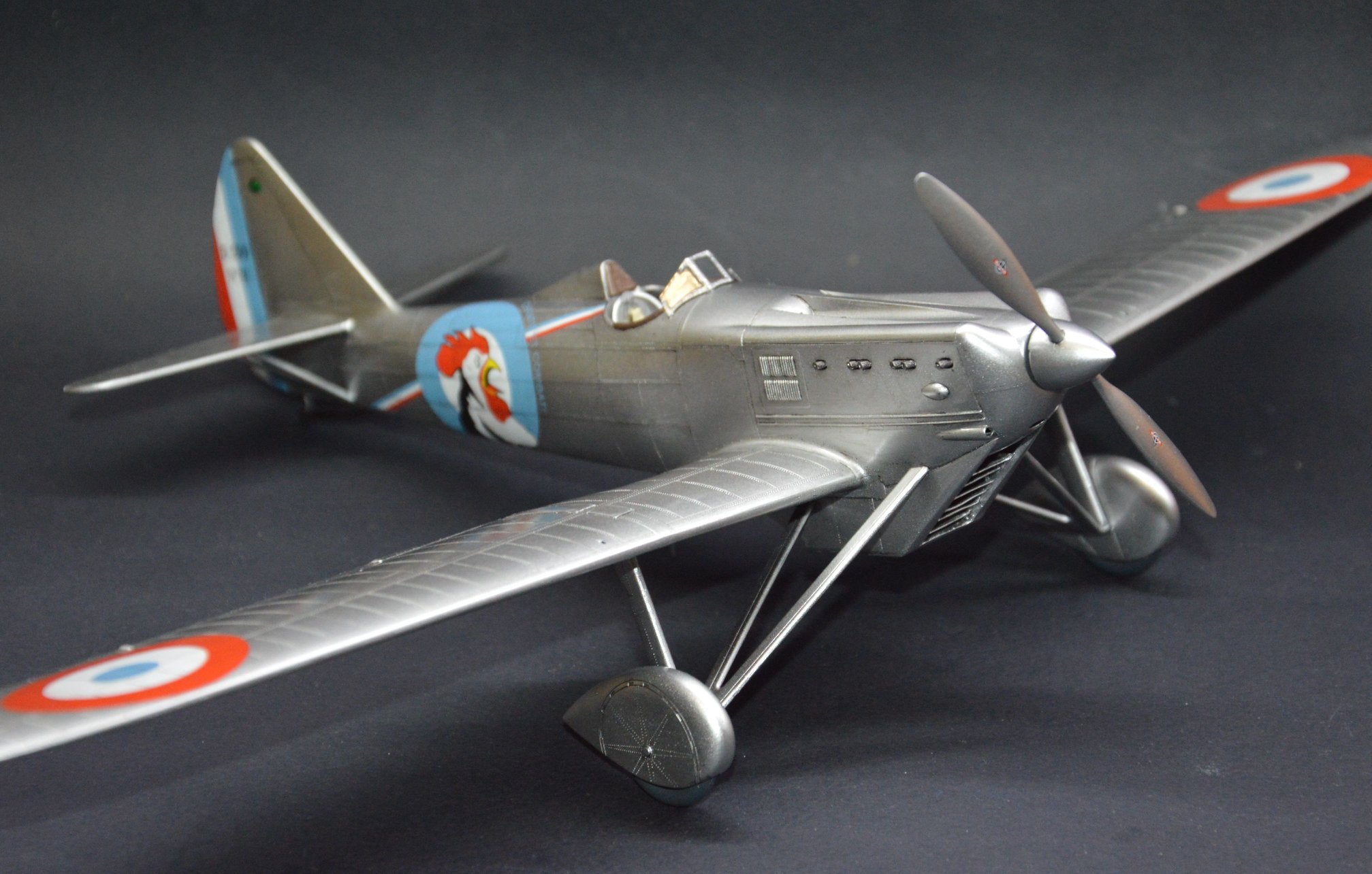 Dora Wings - 32001 - Dewoitine D.500 - painted model