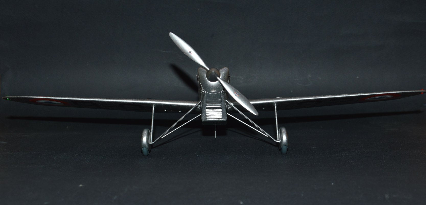 Dora Wings - 32001 - Dewoitine D.500 - painted model