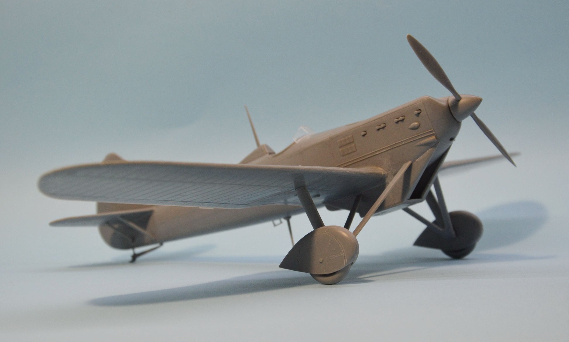 Dora Wings - 32001 - Dewoitine D.500 - unpainted model