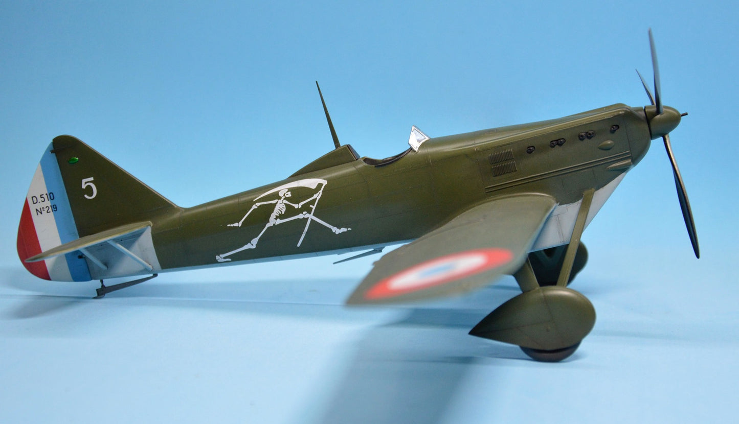702 - Dora Wings - 32003 - Dewoitine D.510 - painted model