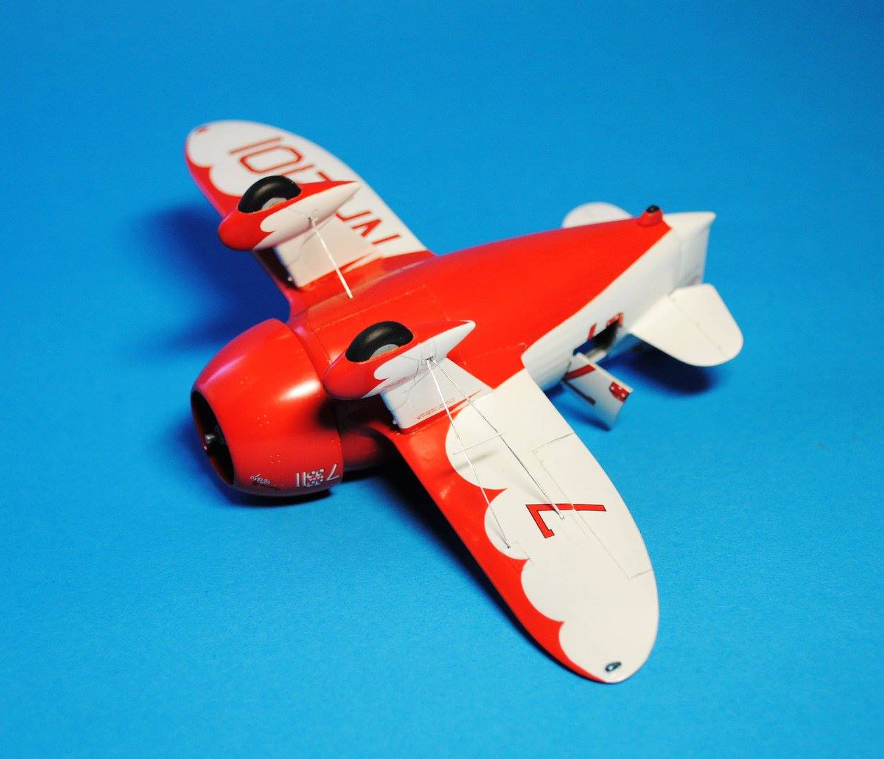 Dora Wings - 48001 - Gee Bee R-2 - painted model