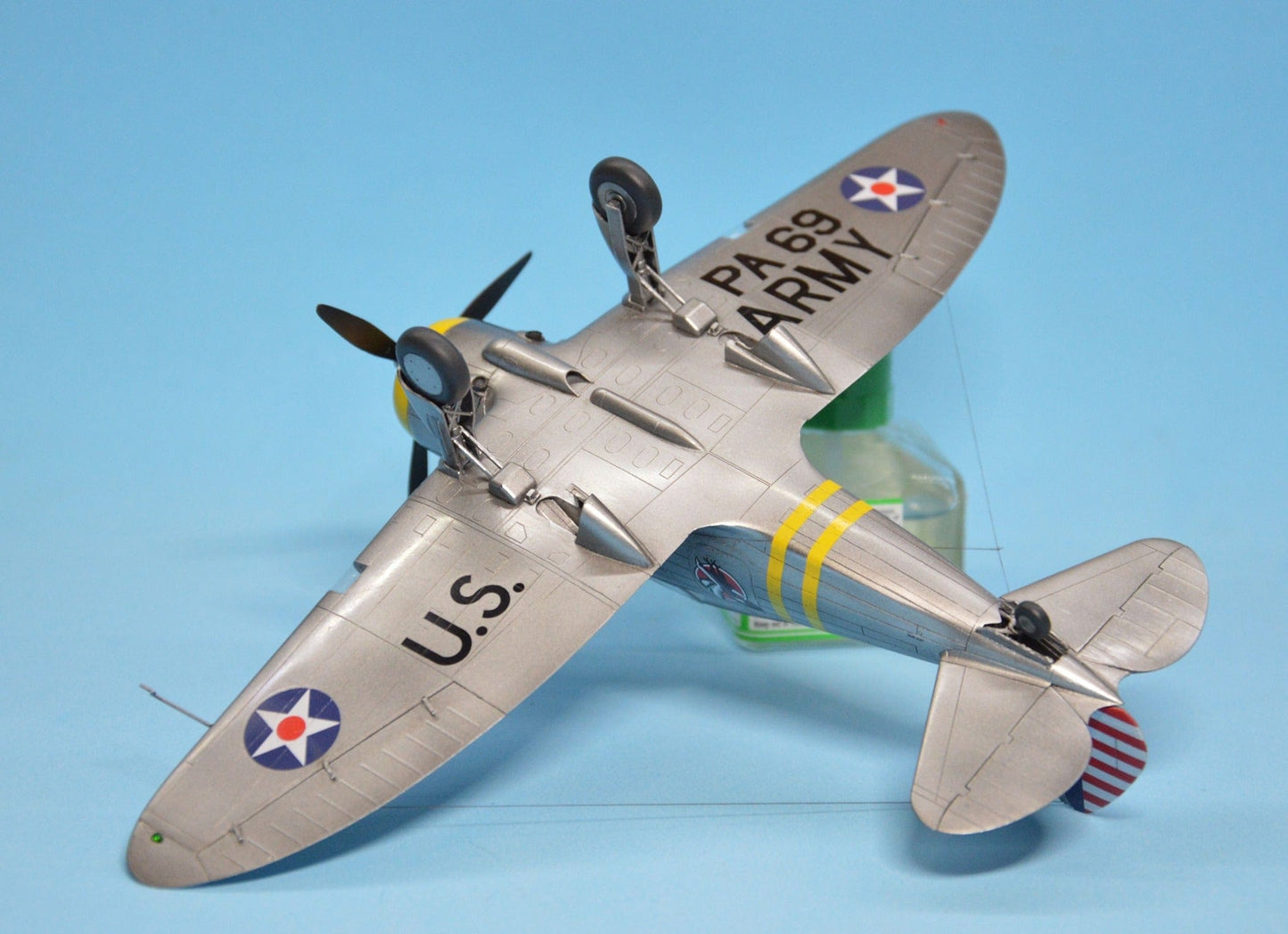 714 - Dora Wings - 48012 - Seversky P-35 - painted model