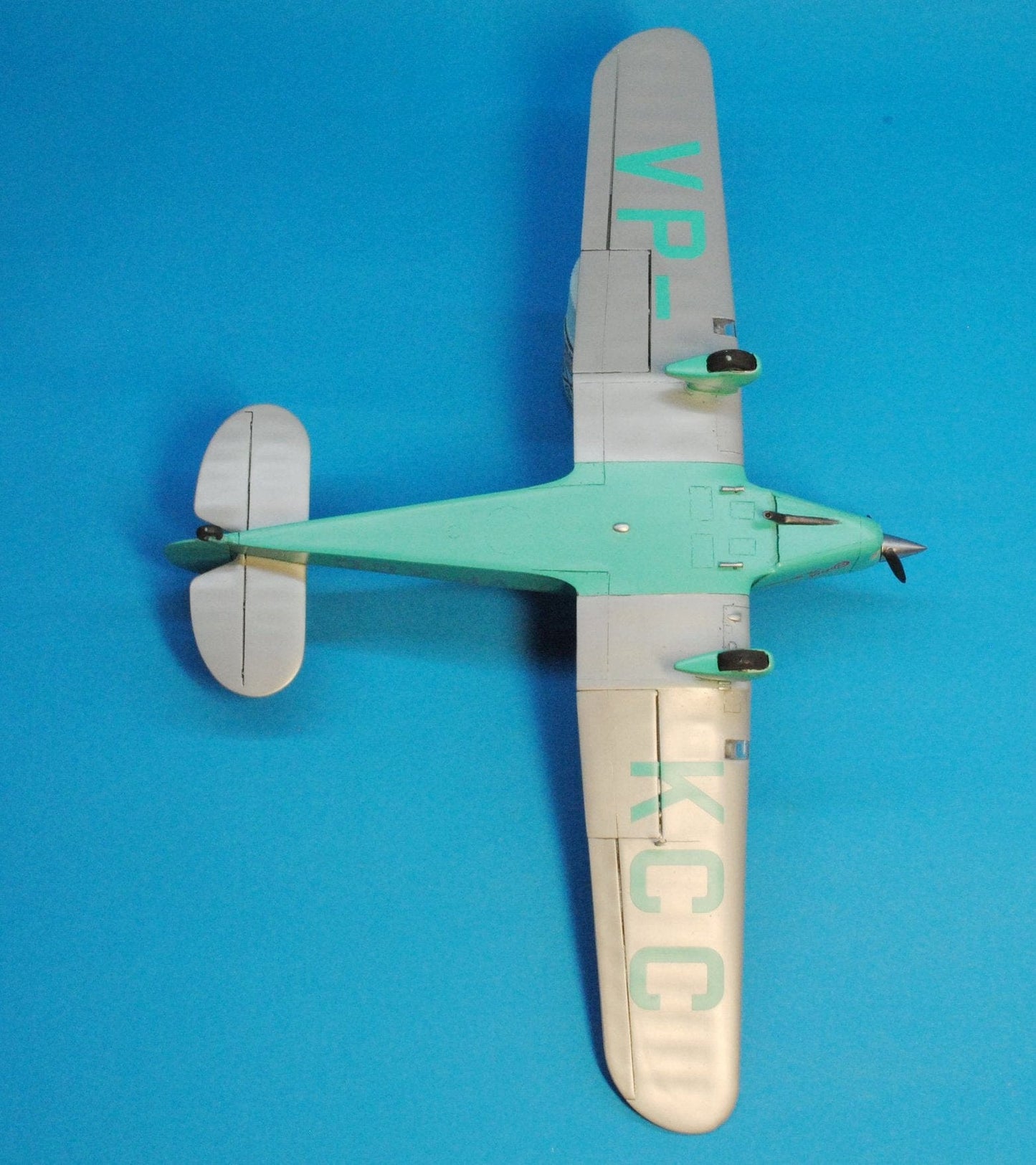 708 - Dora Wings - 48015 - Percival Vega Gull - painted model