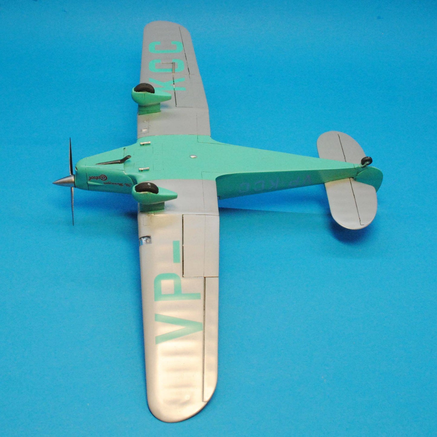710 - Dora Wings - 48015 - Percival Vega Gull - painted model