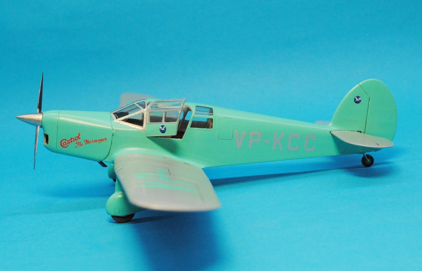704 - Dora Wings - 48015 - Percival Vega Gull - painted model
