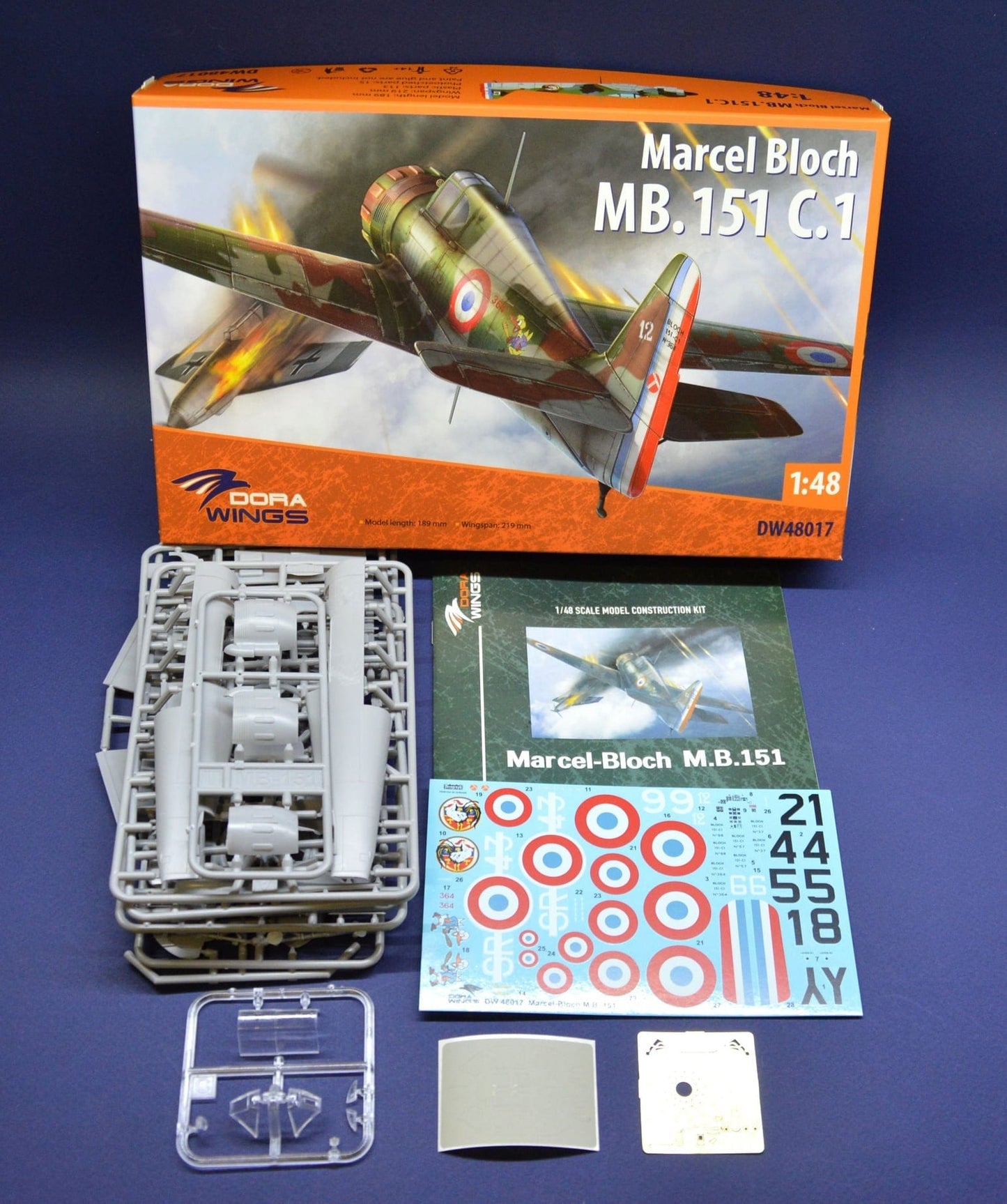 100 - Dora Wings - 48017 - Bloch MB.151.C1 - box contents