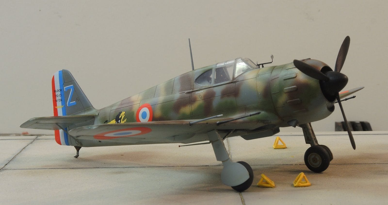 Dora Wings - 48019 - Bloch MB.152 (late) - painted model