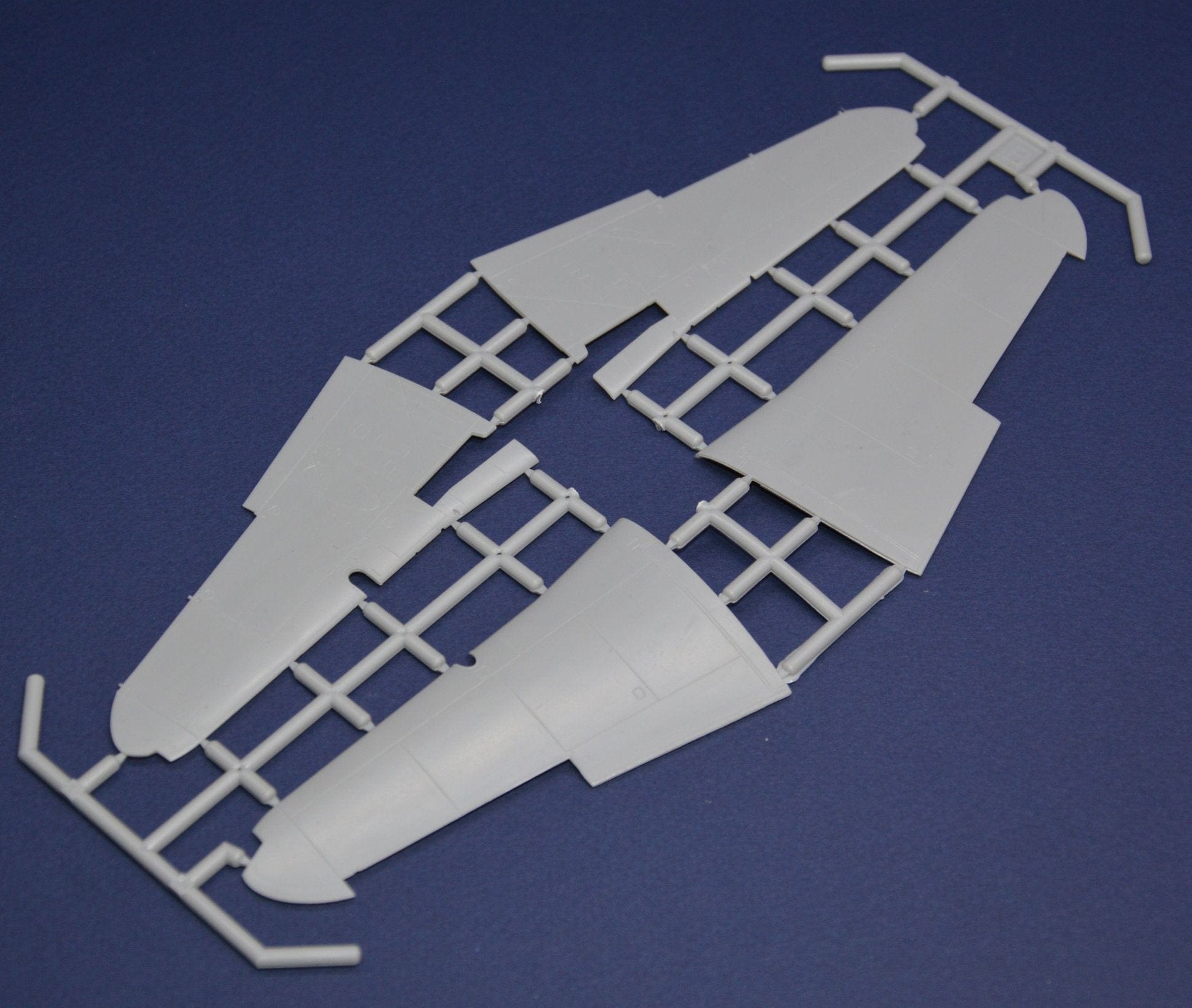 Dora Wings - 48021 - Bloch MB.155.С1 - sprue