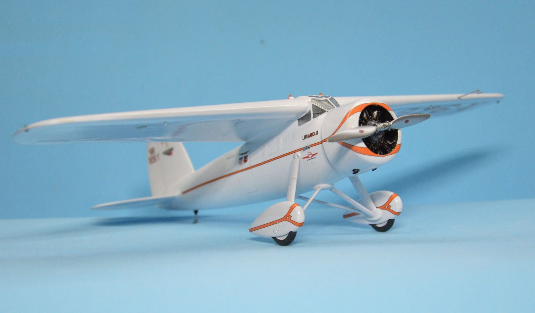 Dora Wings - 48019 - Bloch MB.152 (late) - painted model