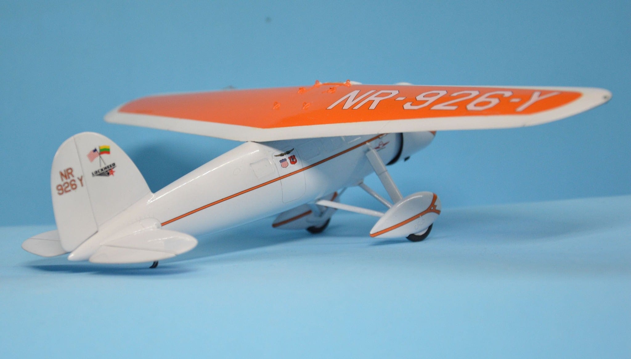 Dora Wings - 48013 - Seversky P-35A - painted model