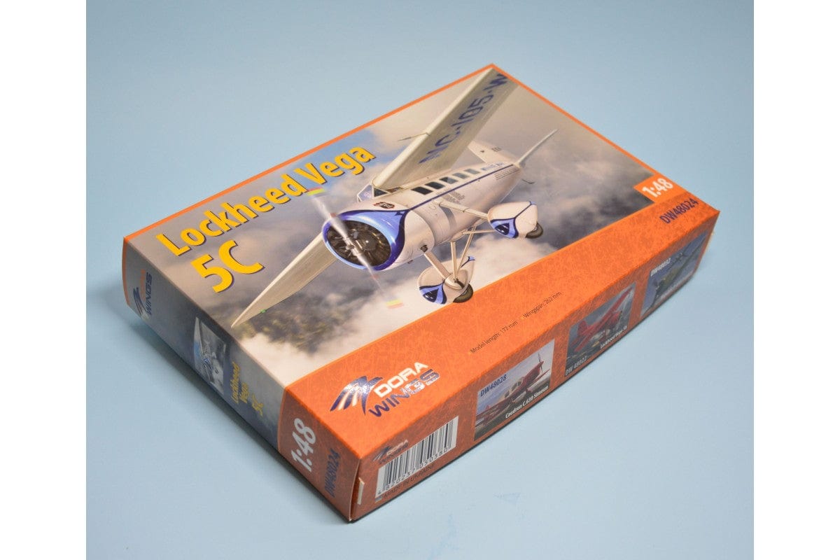Dora Wings - 48013 - Seversky P-35A - box front right