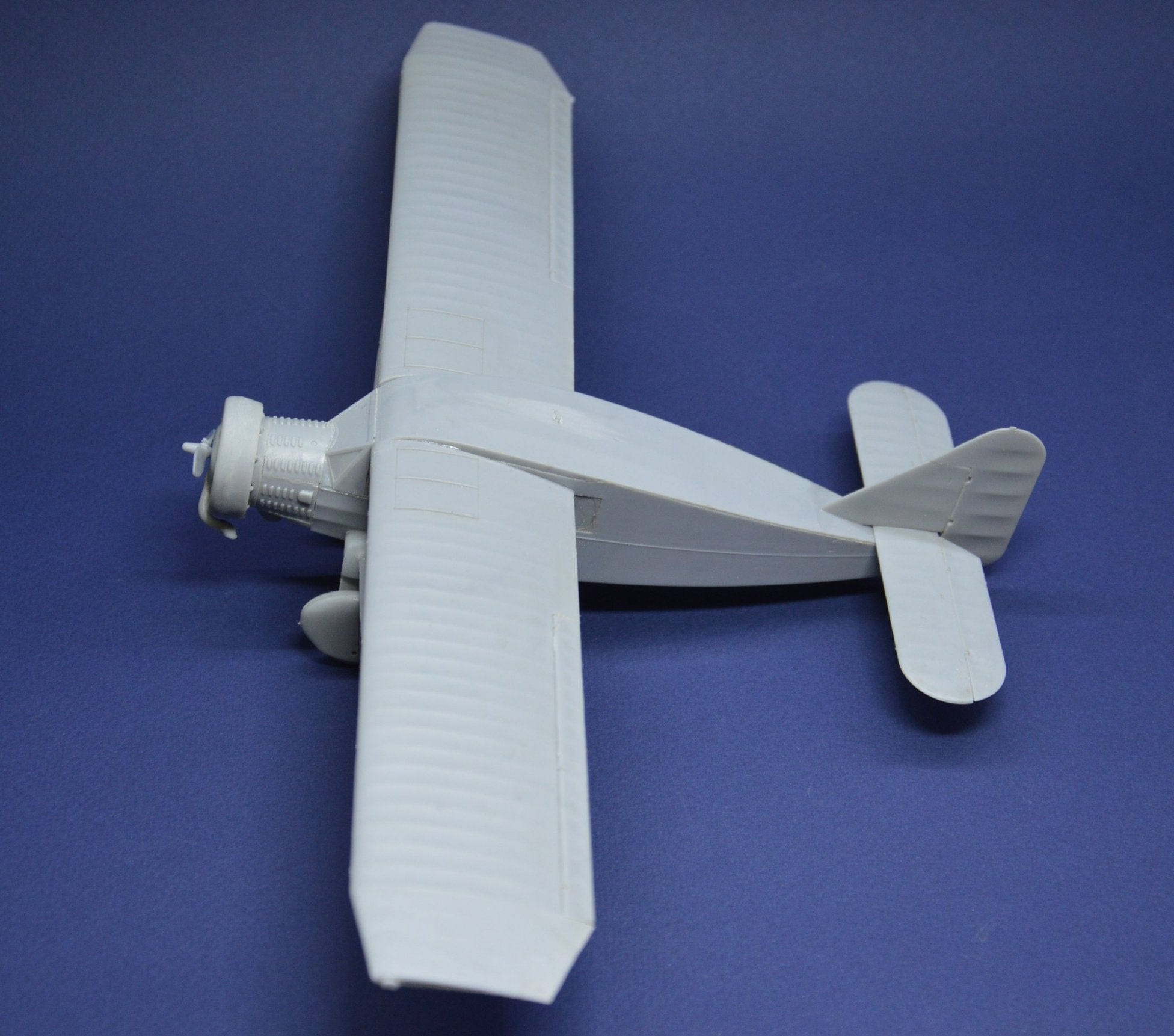 Dora Wings - 48012 - Seversky P-35 - unpainted model