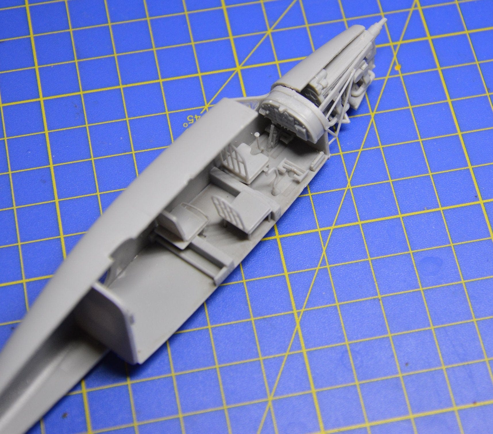 Dora Wings - 48029 - Republic P-43 Lancer - unpainted model