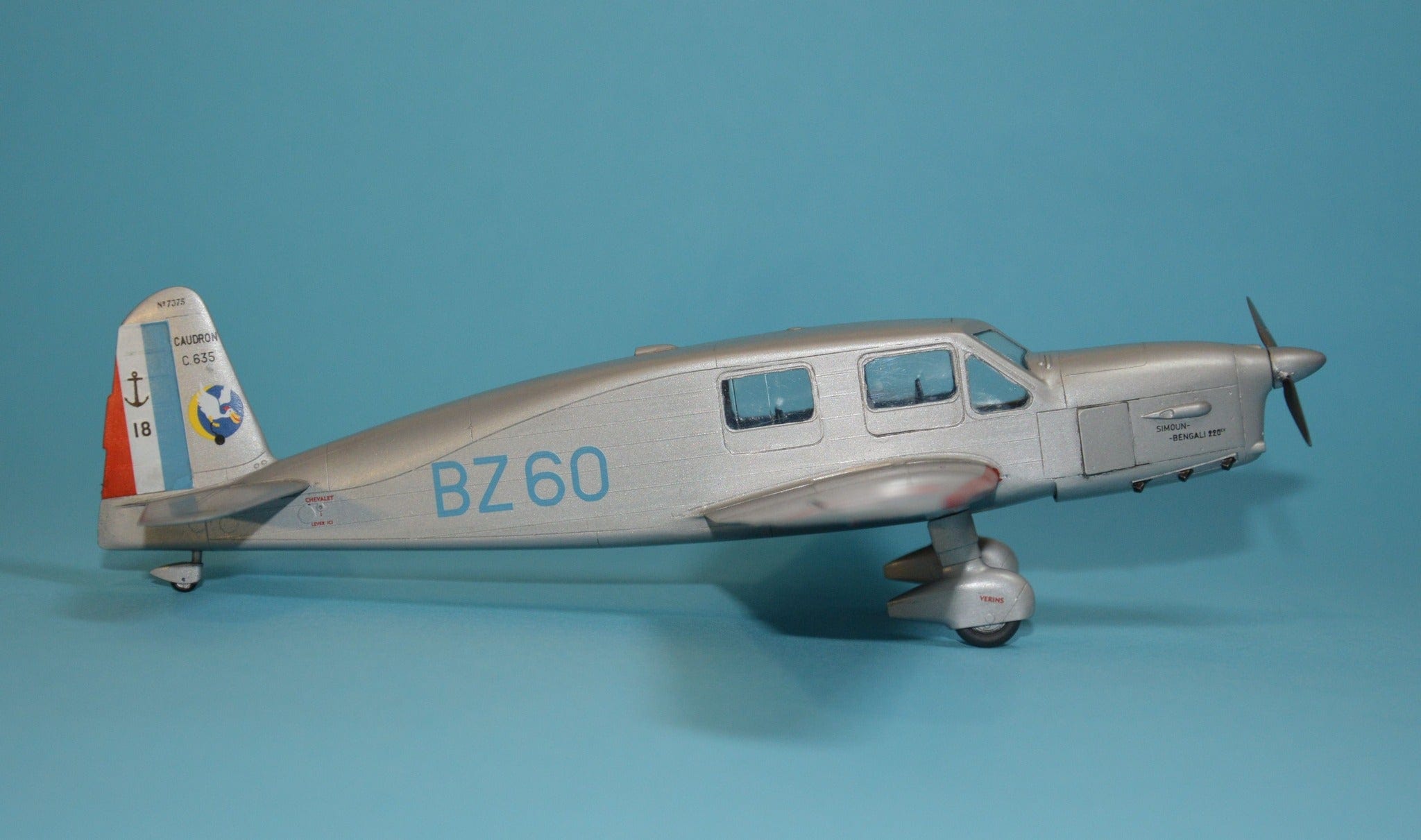 Dora Wings - 48026 - Gee Bee (early) - painted model
