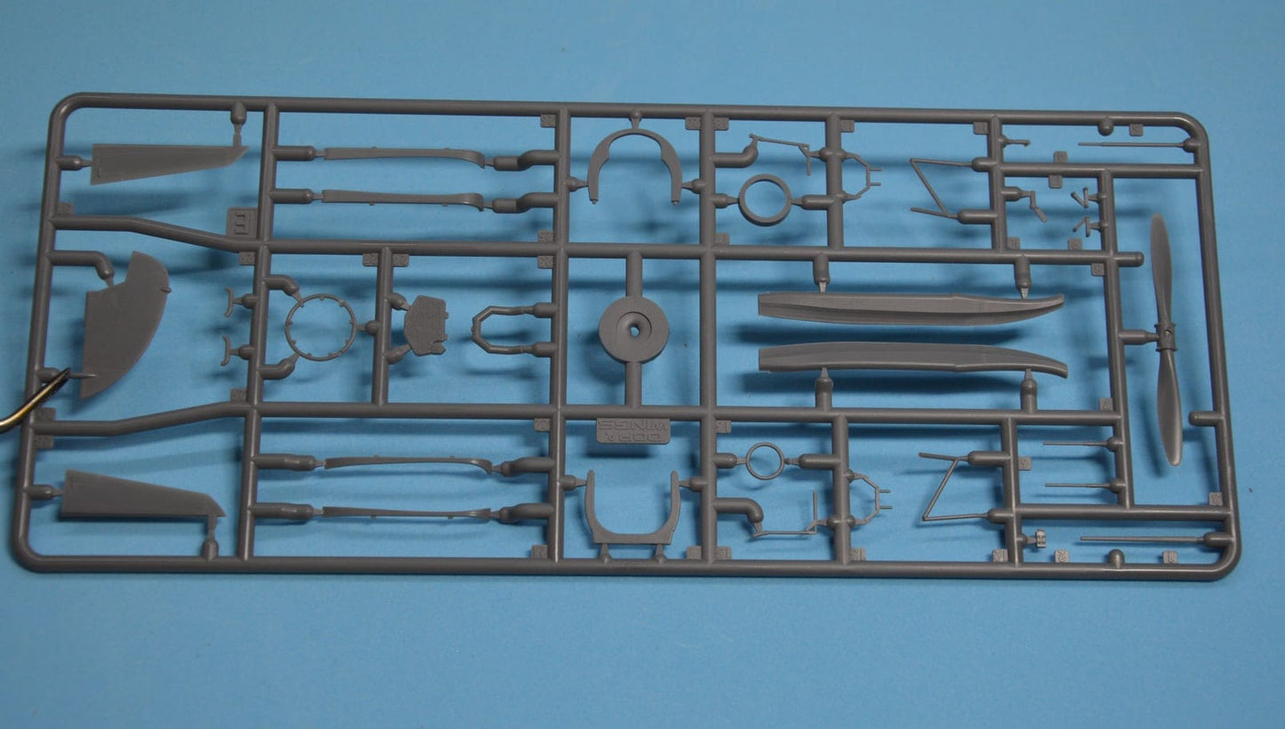 206 - Dora Wings - 48011 - Seversky A8V1 - sprue