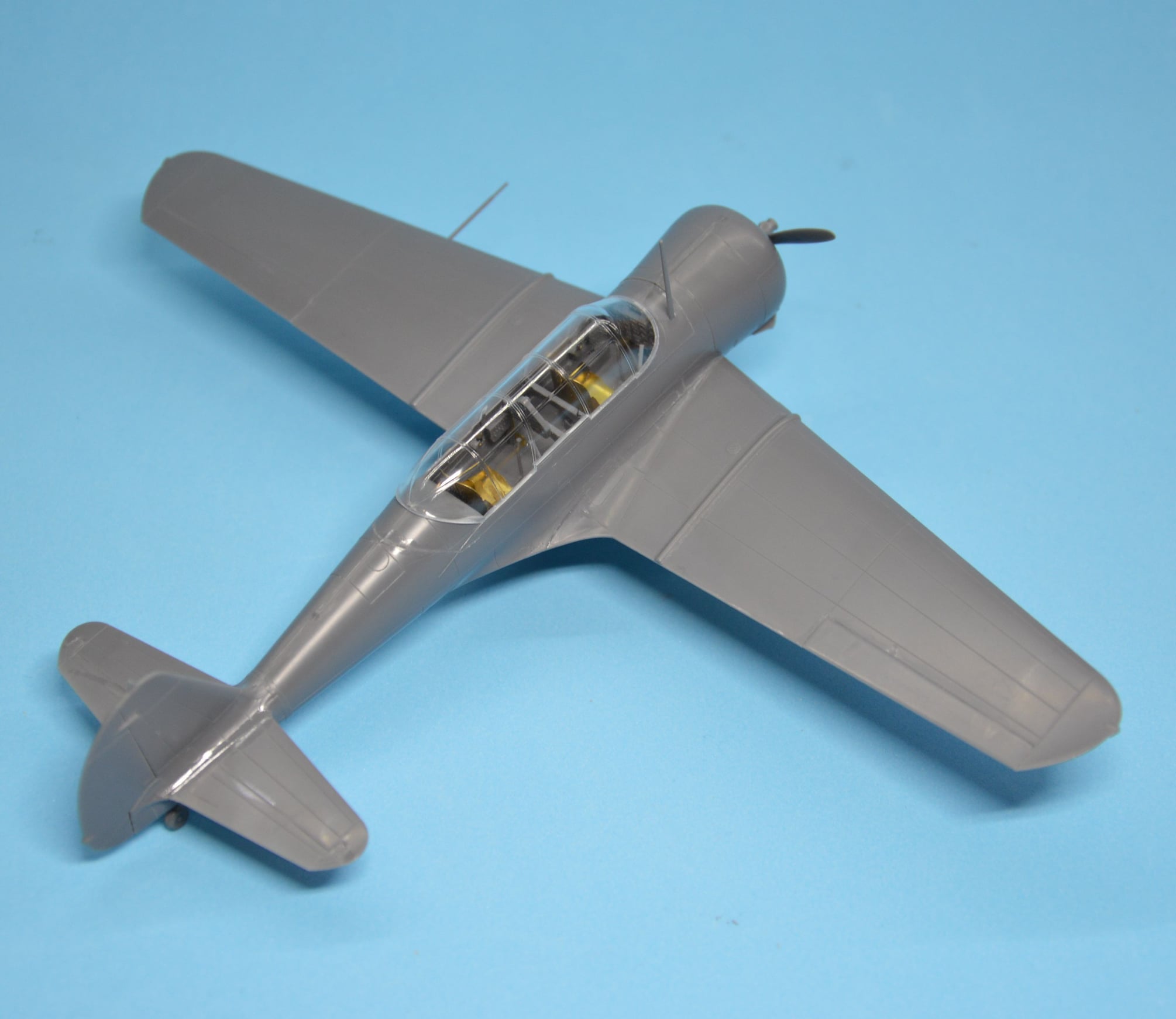 Dora Wings - 48041 - Curtiss-Wright SNC-1 Falcon - unpainted model
