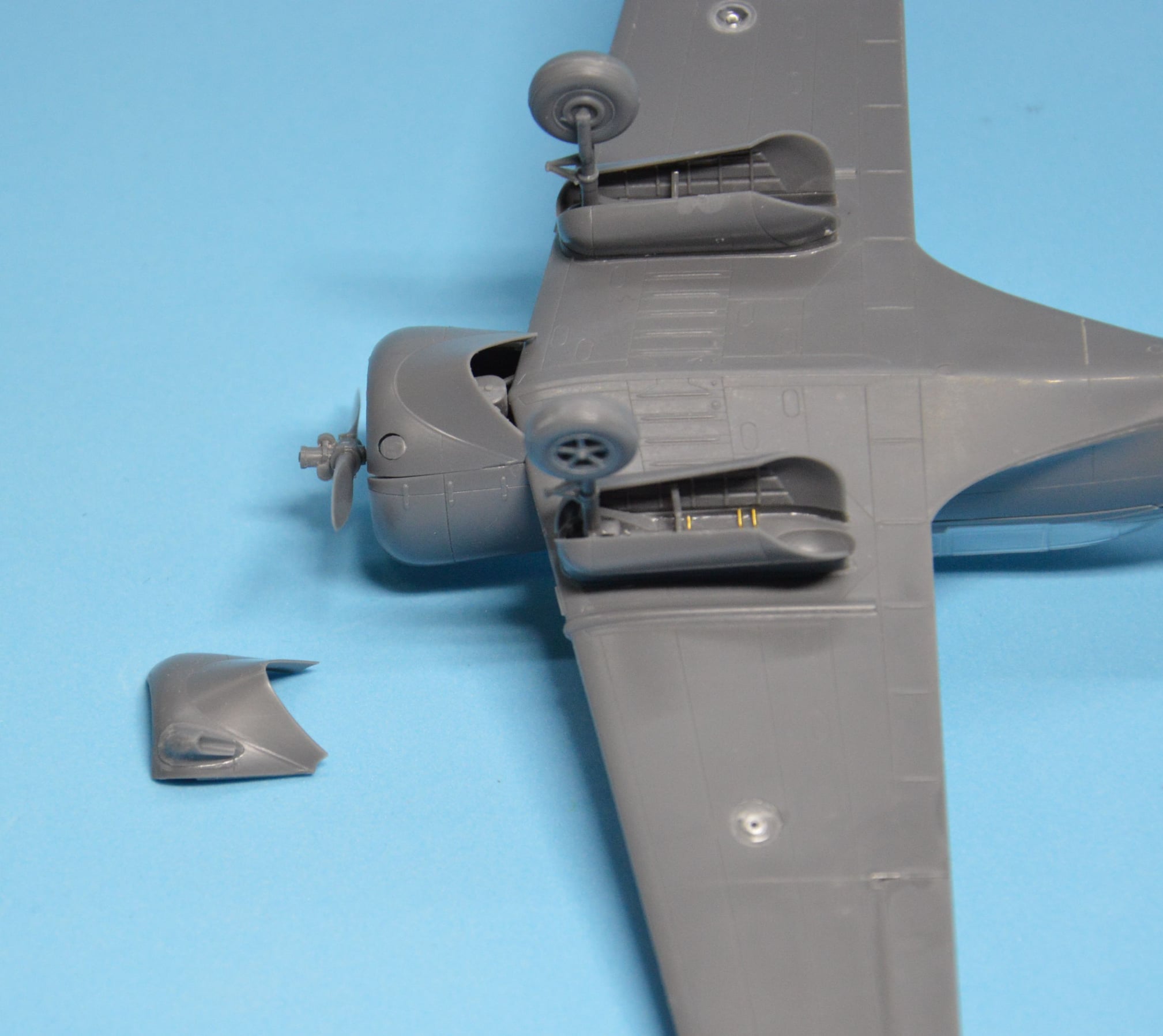 Dora Wings - 48041 - Curtiss-Wright SNC-1 Falcon - unpainted model