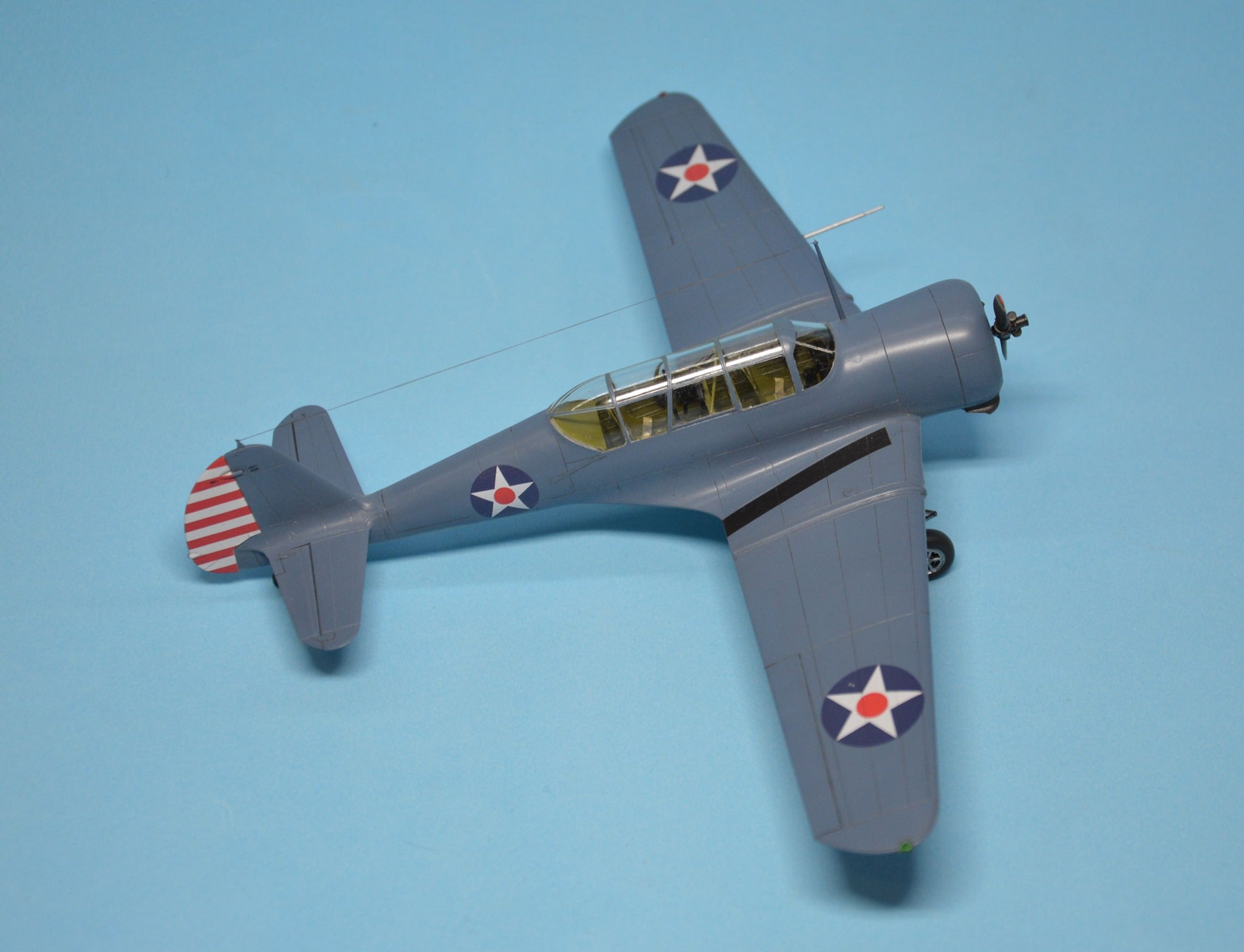 Dora Wings - 48041 - Curtiss-Wright SNC-1 Falcon - painted model
