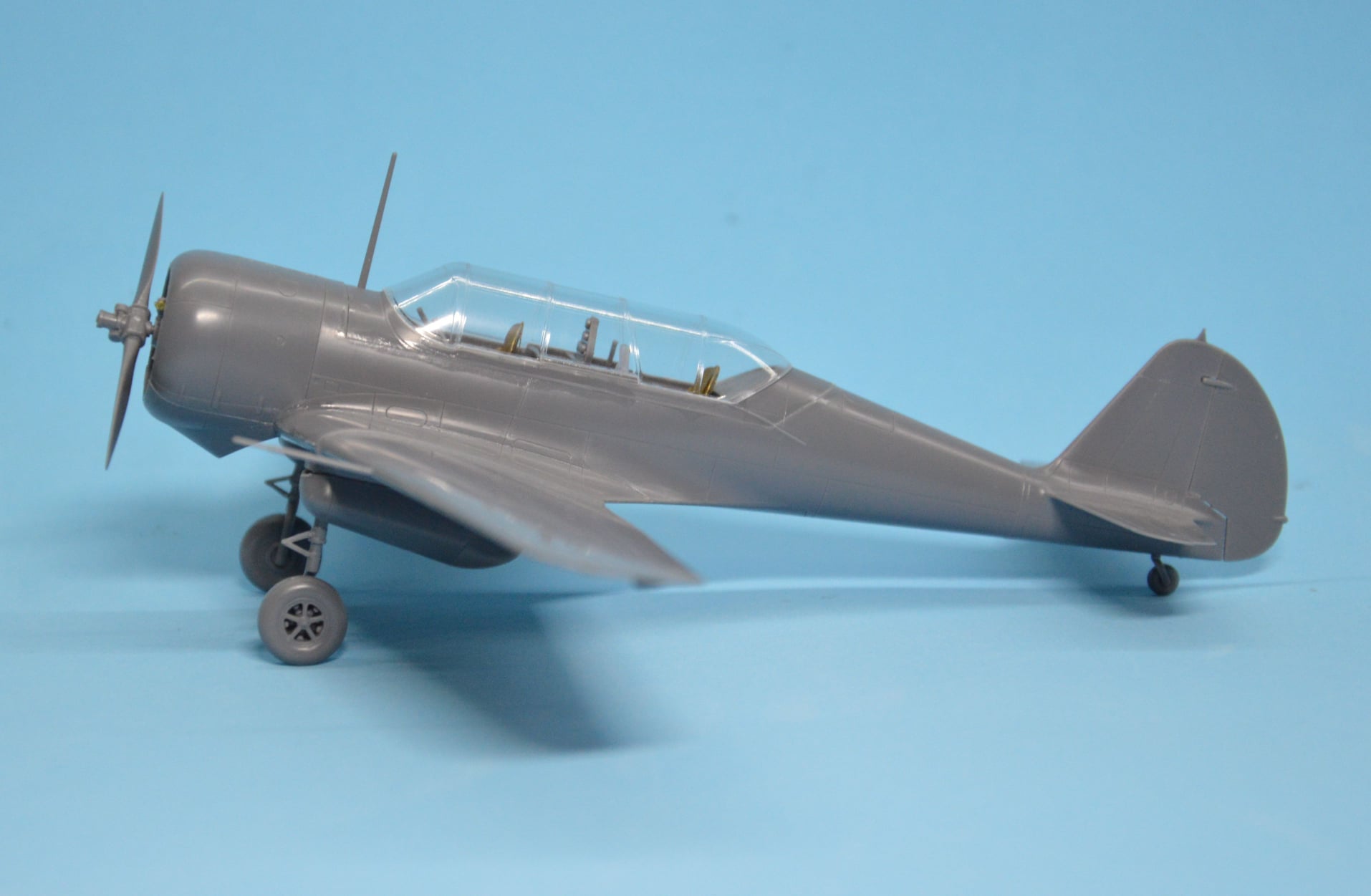 Dora Wings - 48041 - Curtiss-Wright SNC-1 Falcon - unpainted model