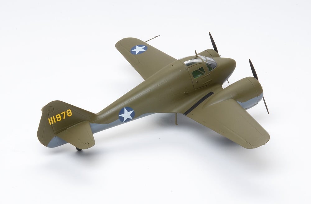 Dora Wings - 48043 - Curtiss-Wright AT-9 Jeep - painted model