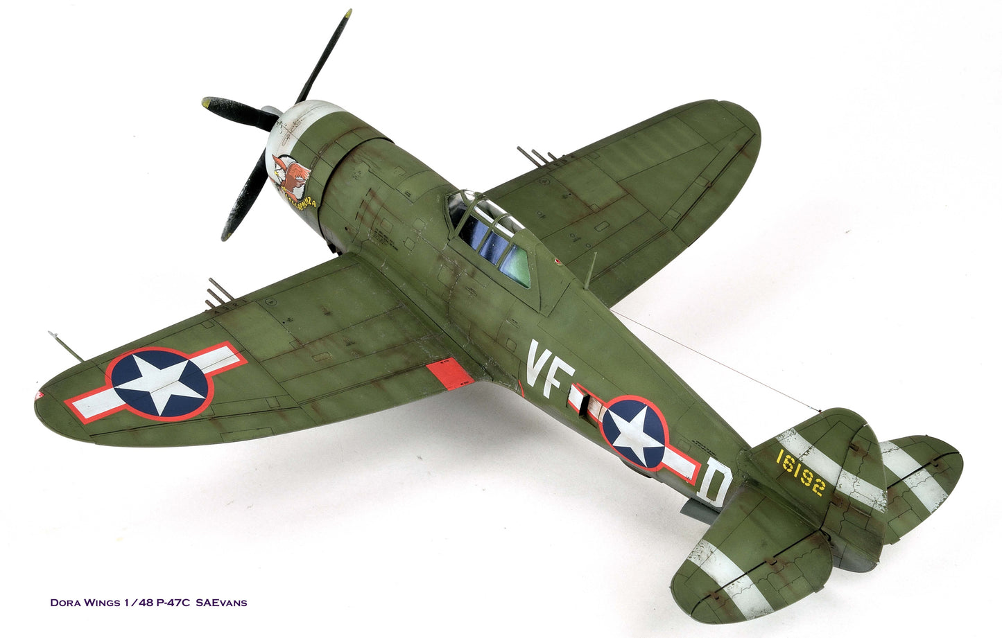 703 - Dora Wings - 48055 - Republic P-47C-2 Thunderbolt - painted model