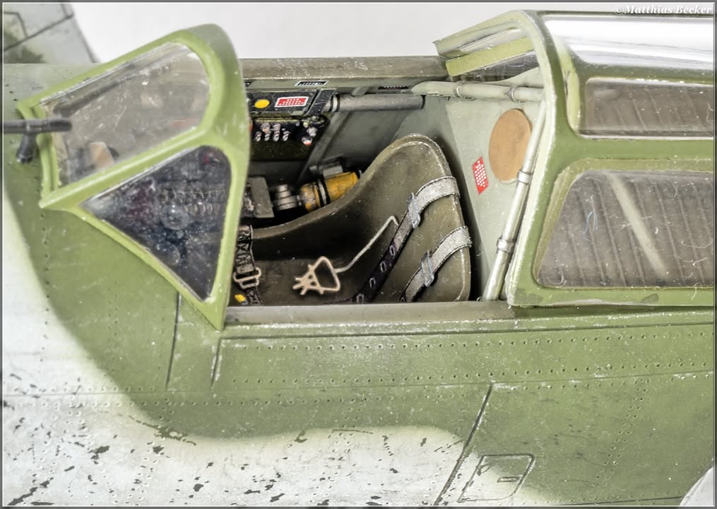 Dora Wings - 48057 - Morane-Saulnier MS.406.C1 ‘Finnish Aces’ - painted model