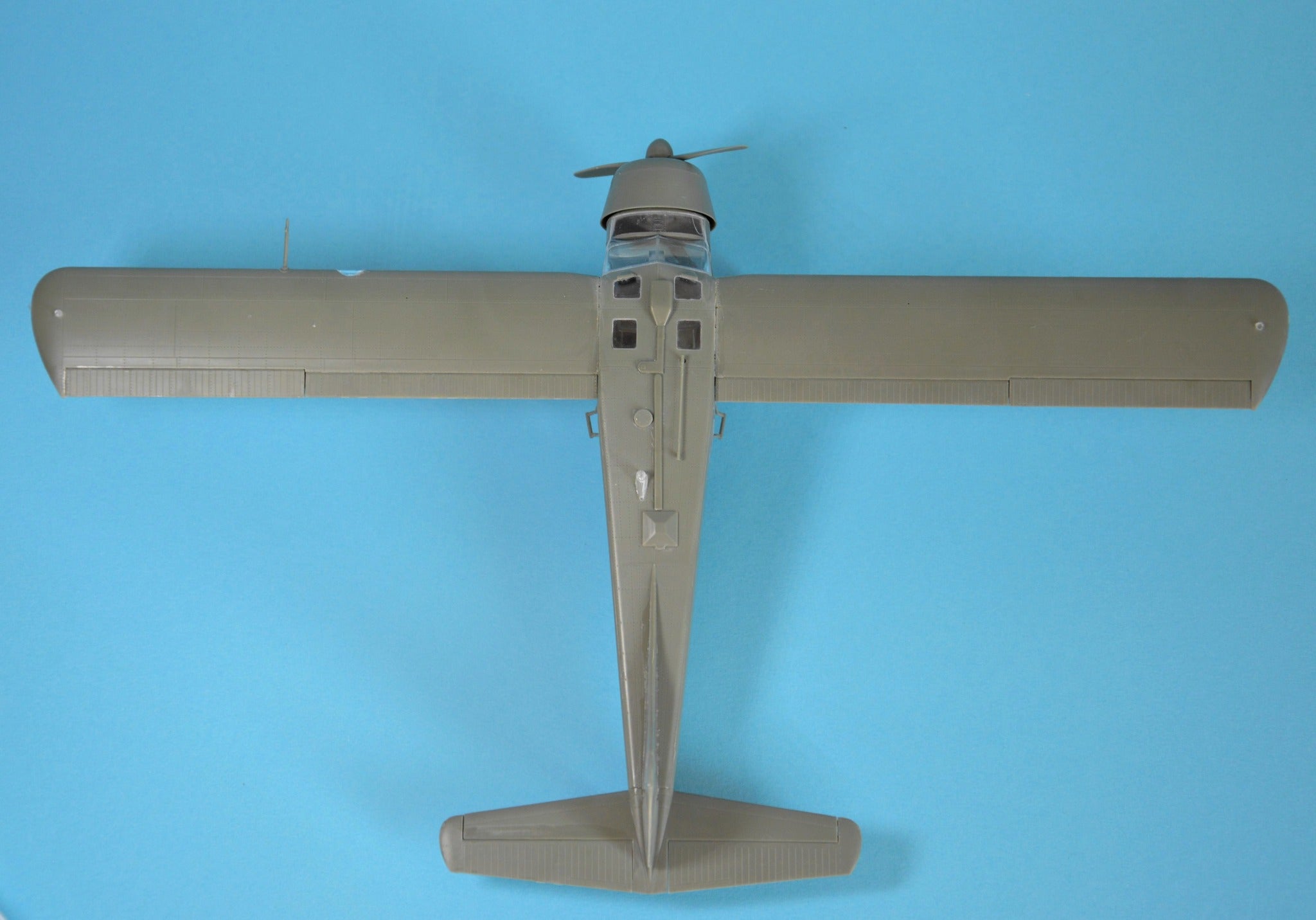 Dora Wings - 48059 - de Havilland Canada L-20A/U-6A Beaver - unpainted model