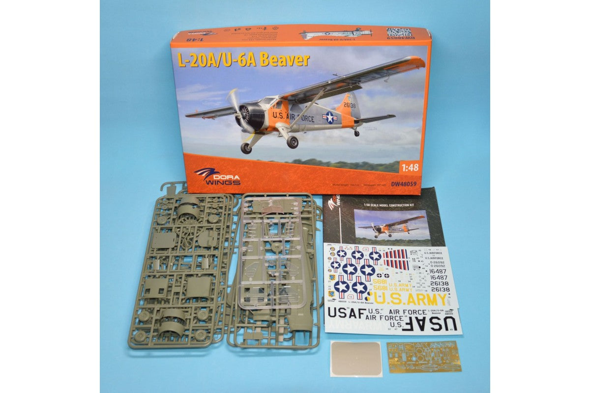 Dora Wings - 48059 - de Havilland Canada L-20A/U-6A Beaver - box contents