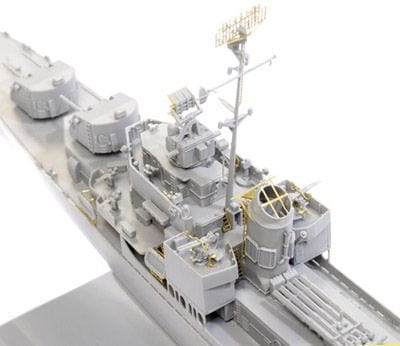 600 - - unpainted model