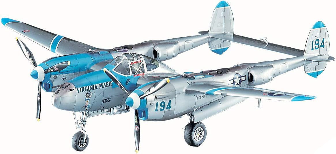 700 - Hasegawa - JT01 - Lockheed P-38J Lightning - painted model