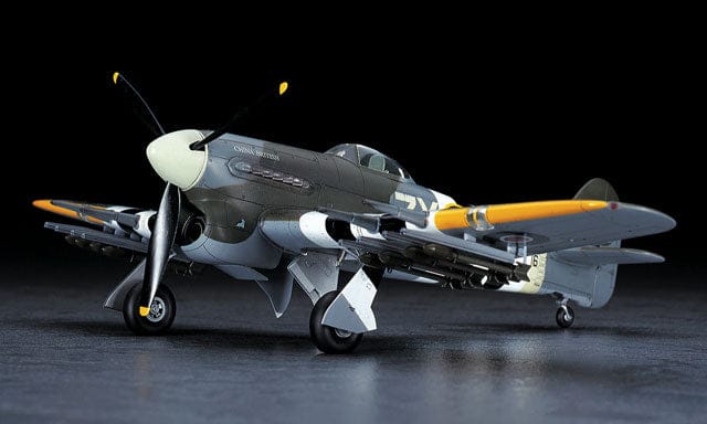 700 - Hasegawa - JT60 - Hawker Typhoon Mk Ib - painted model
