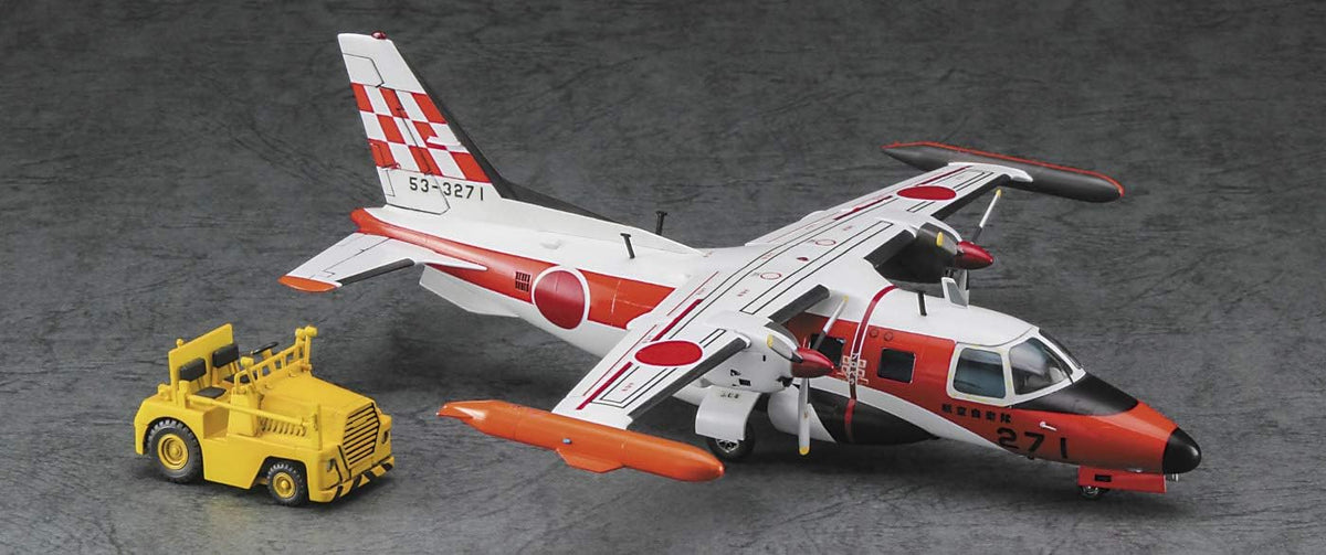 700 - Hasegawa - 02370 - Mitsubishi MU-2J Marquise - painted model